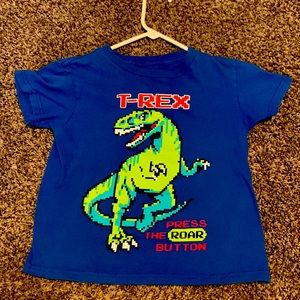 Kids graphic s/s t-shirt.  Good condition.